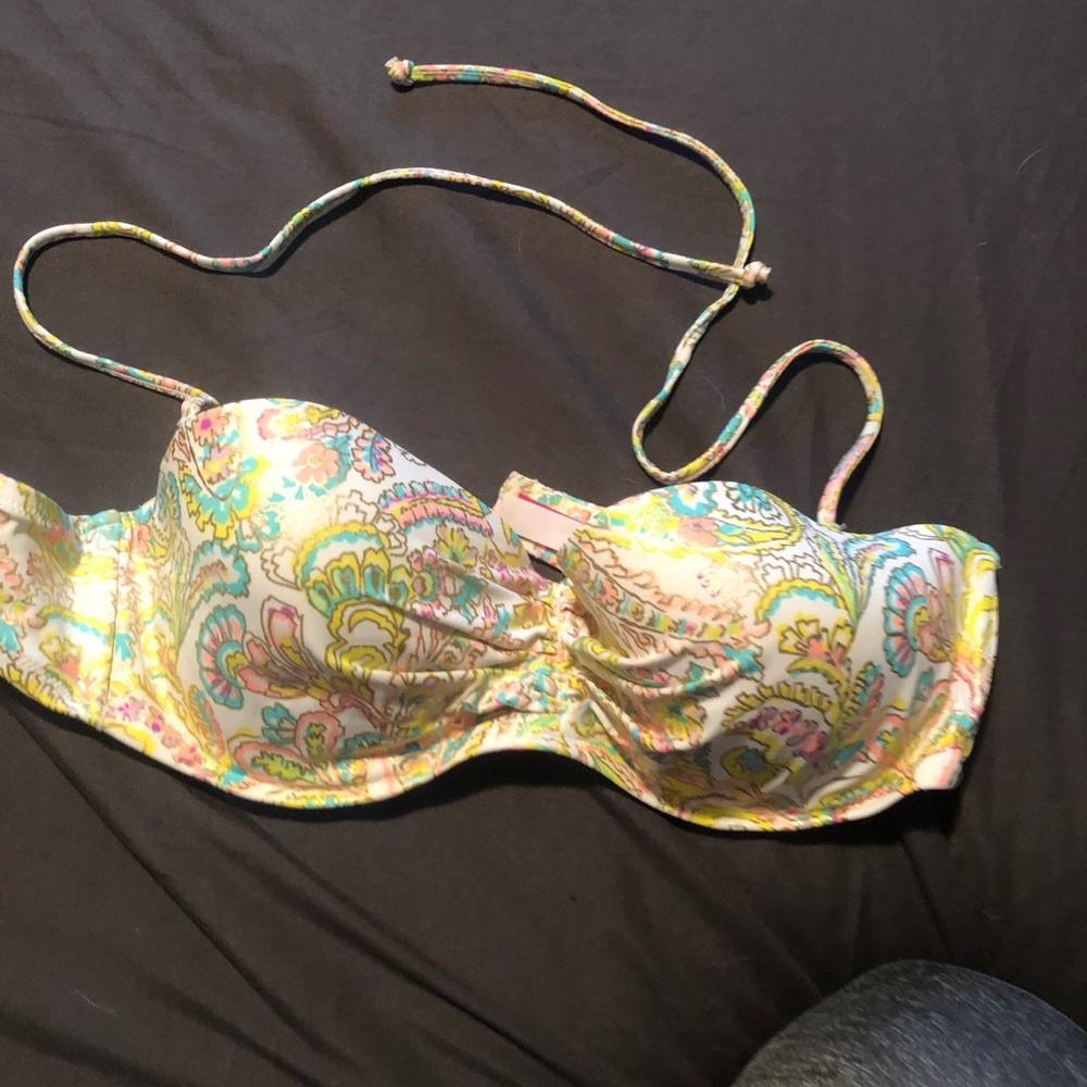 Bikini top